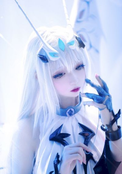 Avove蜜臀最强美腿极品美女_BD在线观看完整版