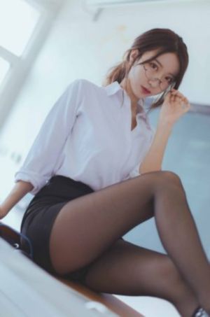 亚洲欧美日本V在线观_完整无删减版