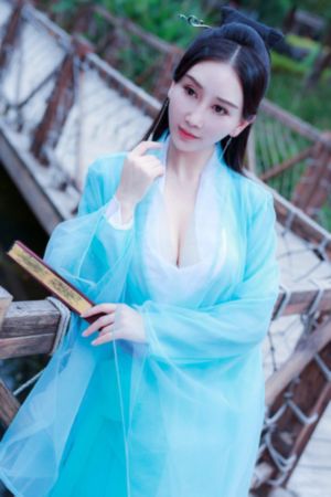 草莓视频在线观看成人_高清完整版BD